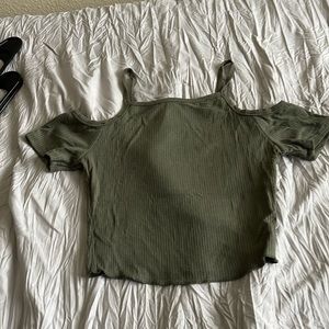 Green crop top shirt size medium